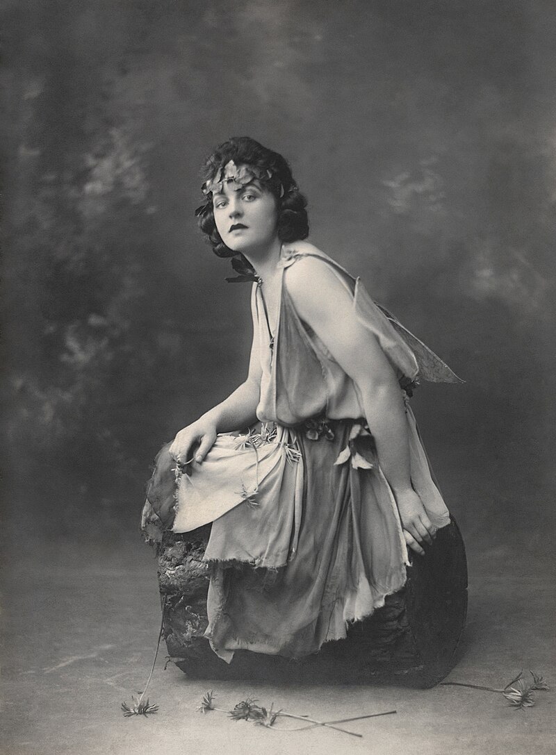 Pamela Lindon Travers